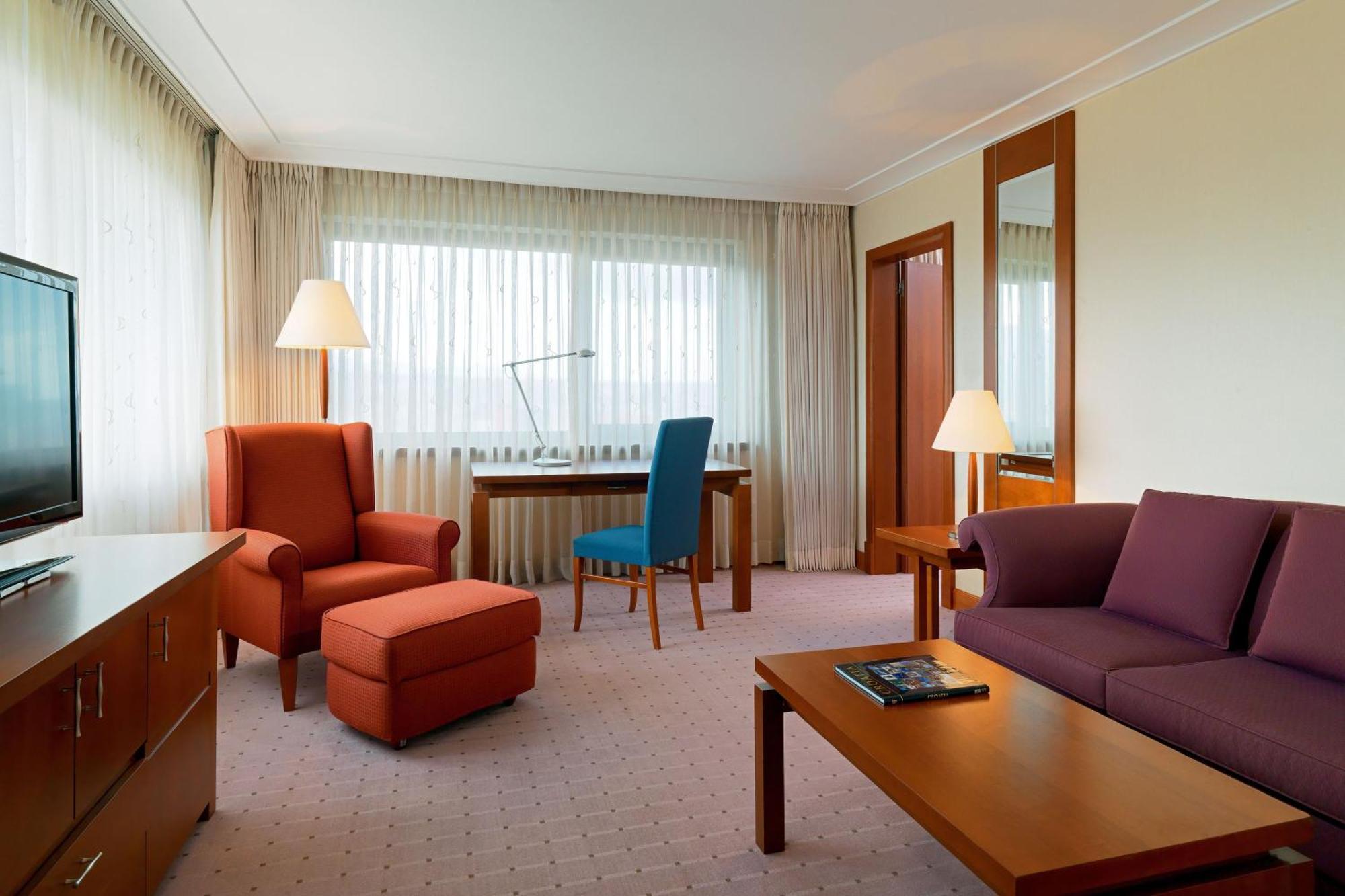 Executive Suite 1 Bedroom Executive Suite 1 King,1706172574:JPEG