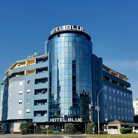 Hotel Blue-3